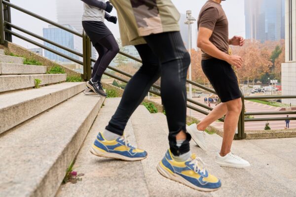 La Tower Run 2017 à la Tour Incity de Lyon – Une Course D’escaliers Solidaire au Profit de Handicap International